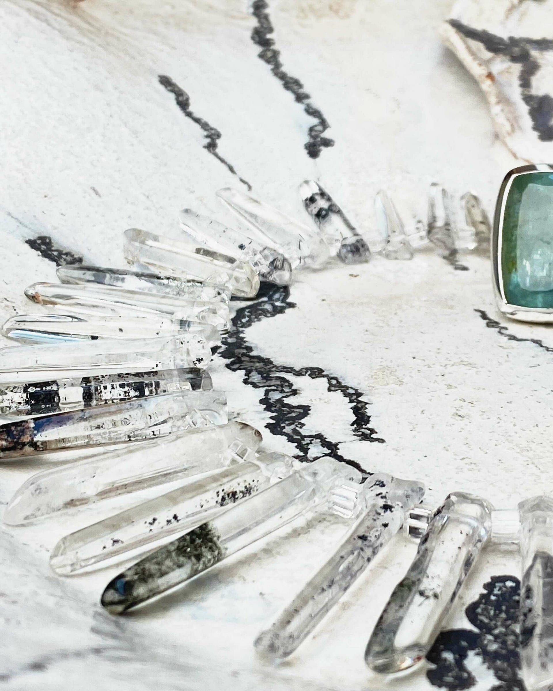 QUASSANT COLLIER - Image 2